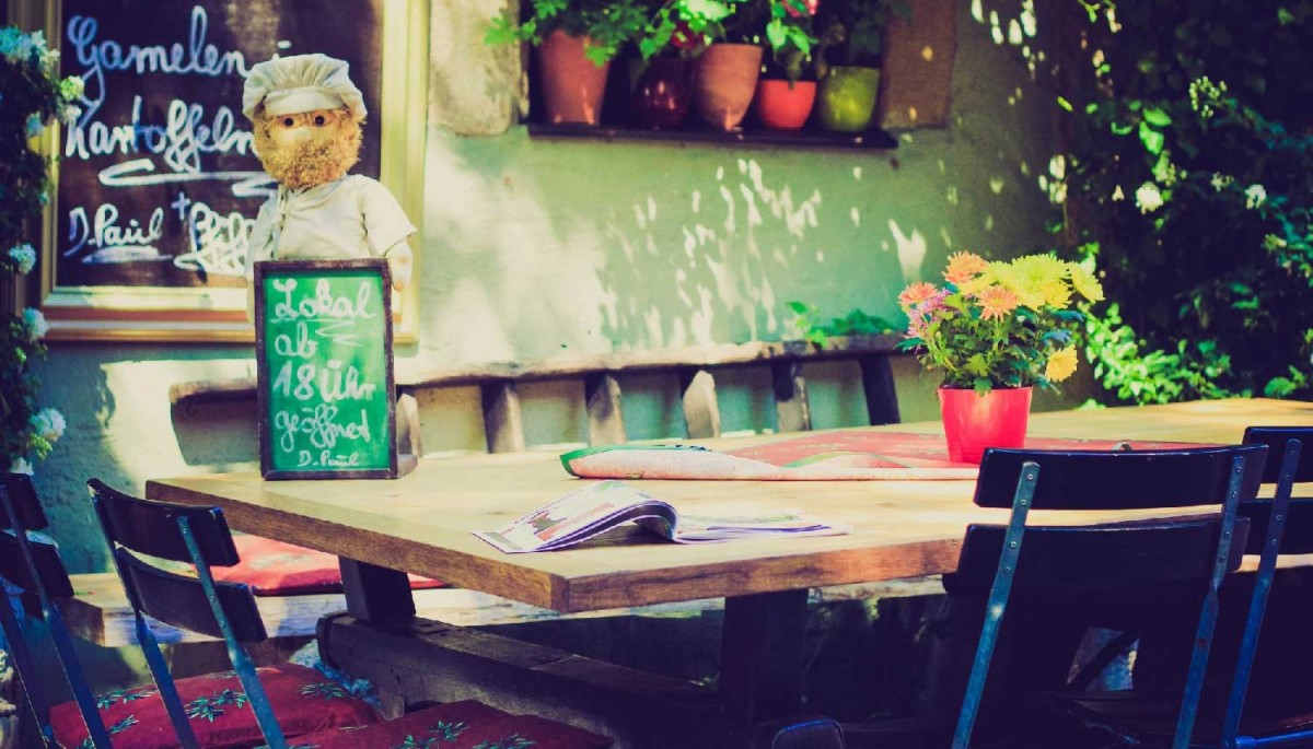 unsplash_527bf4b4ae00d_1